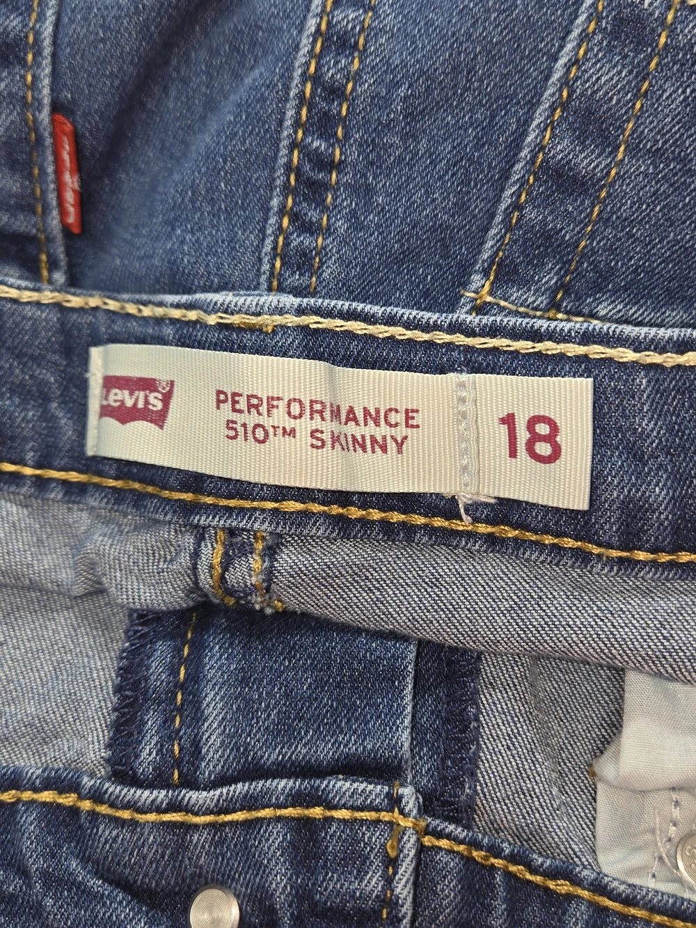 LEVI'S PERFORMANCE 510 SKINNY BOY'S JEANS SIZE 18